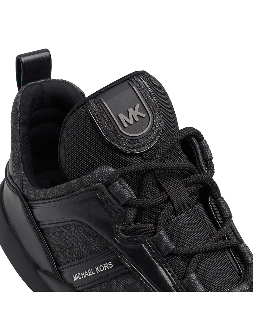 Ténis Senhora Olympia Trainer Preto