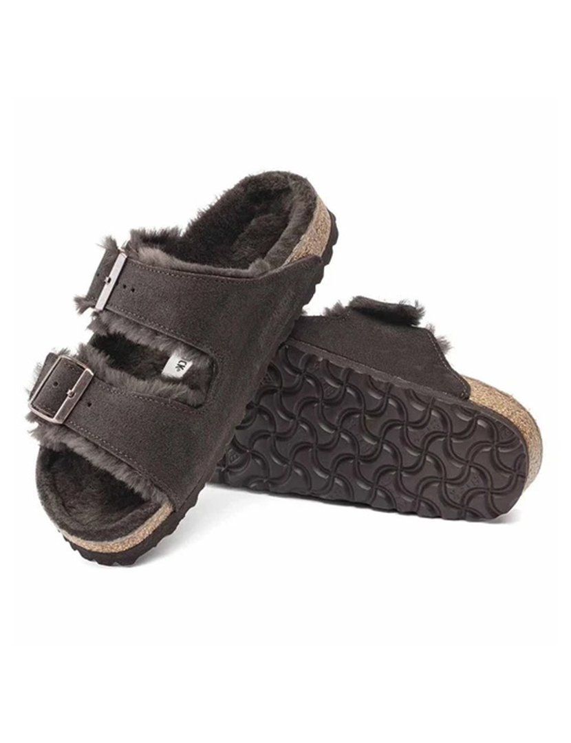 Sandálias Arizona Shearling Suede Mocca Estreito