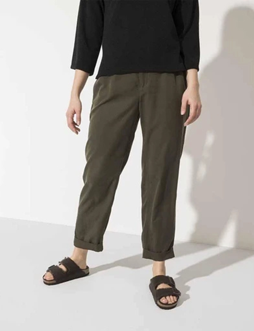 Sandálias Arizona Shearling Suede Mocca Estreito