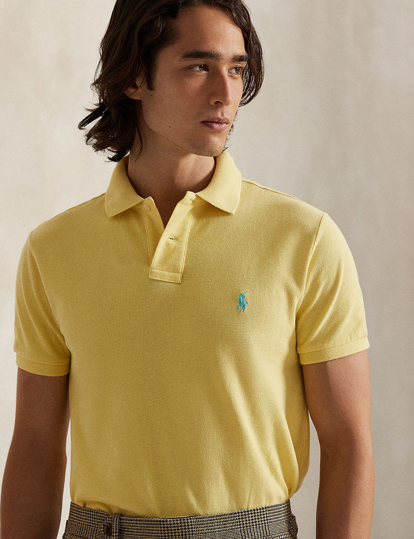 Pólo Slim Fit Amarelo Logotipo Azul