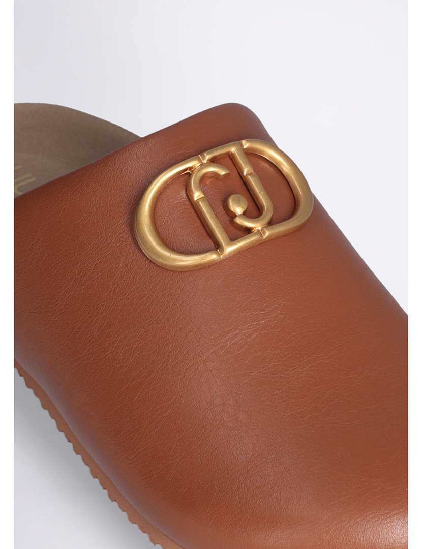 Socas Senhora Castanho