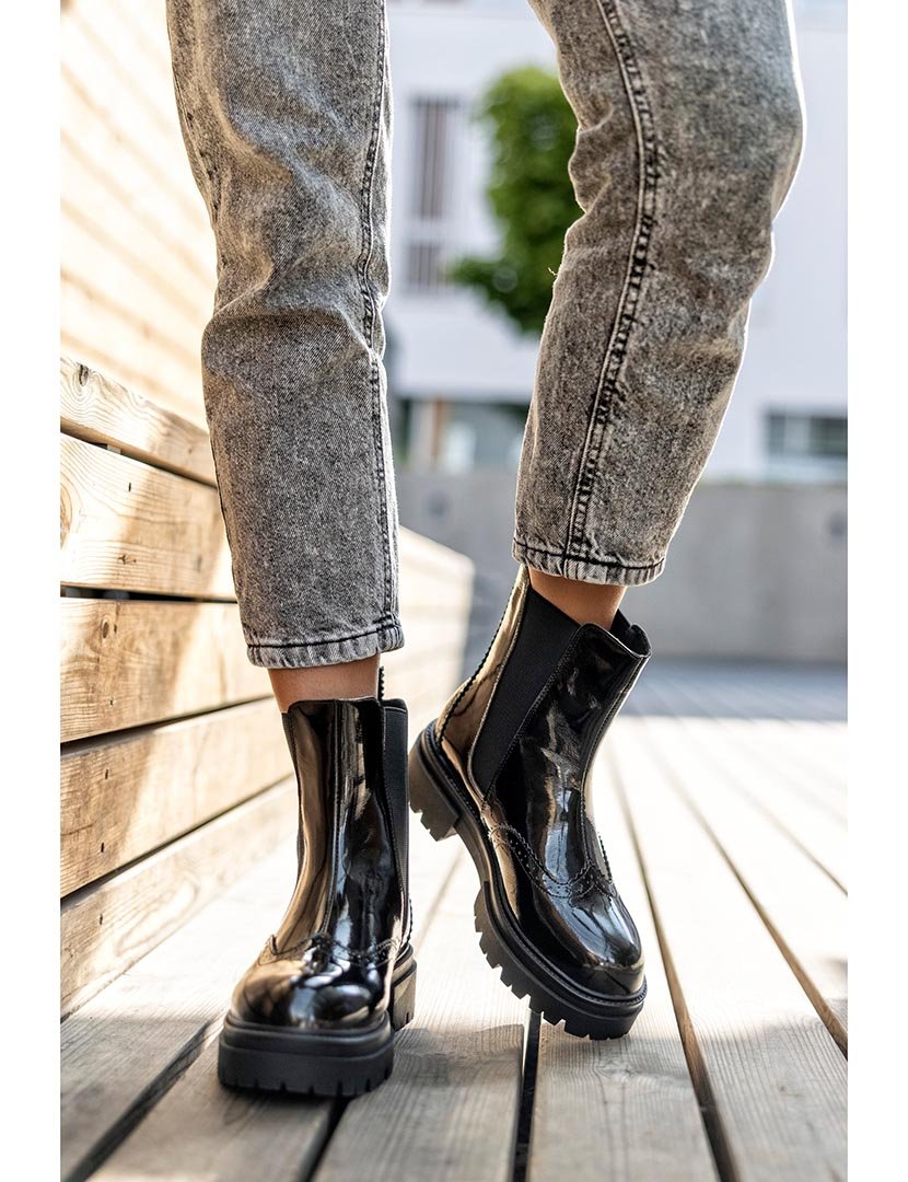 Botins Chelsea de couro Preto