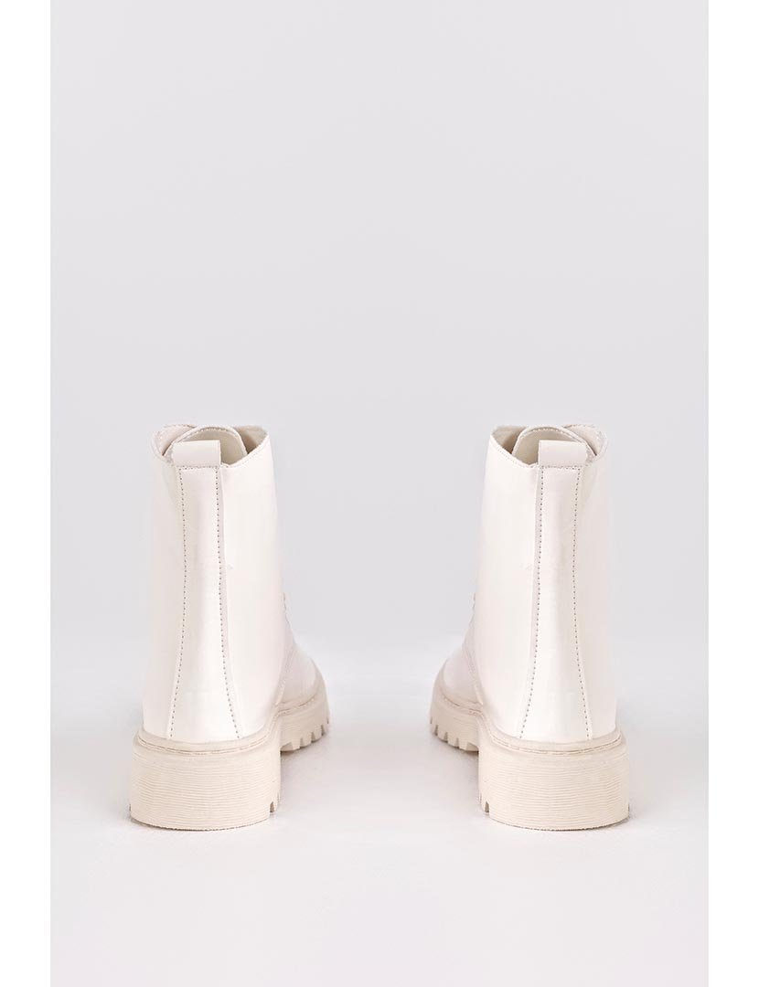 Botins com atacadores Branco