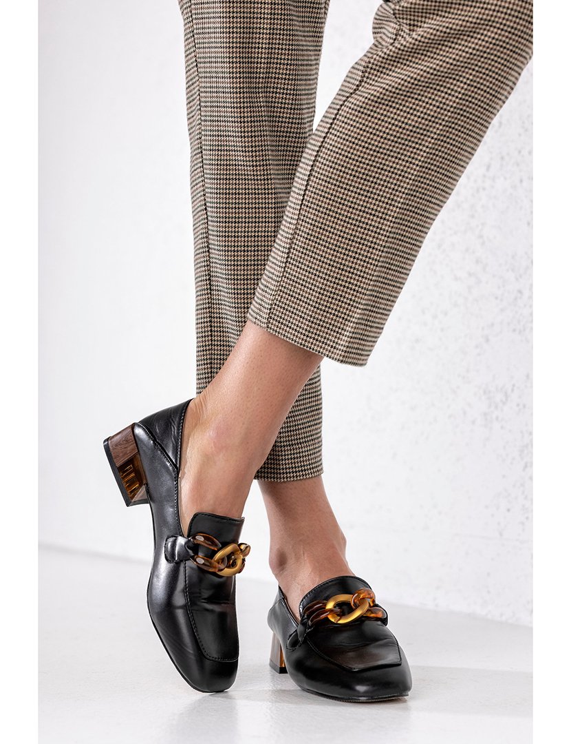 Mocassin com Salto corrente Preto