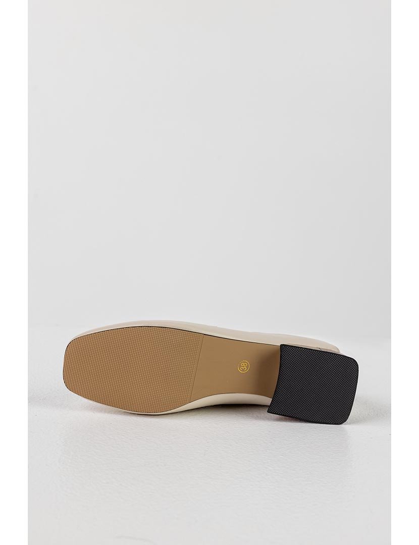 Mocassin com Salto corrente Bege