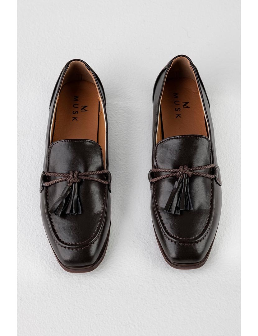 Mocassin com borlas Castanho