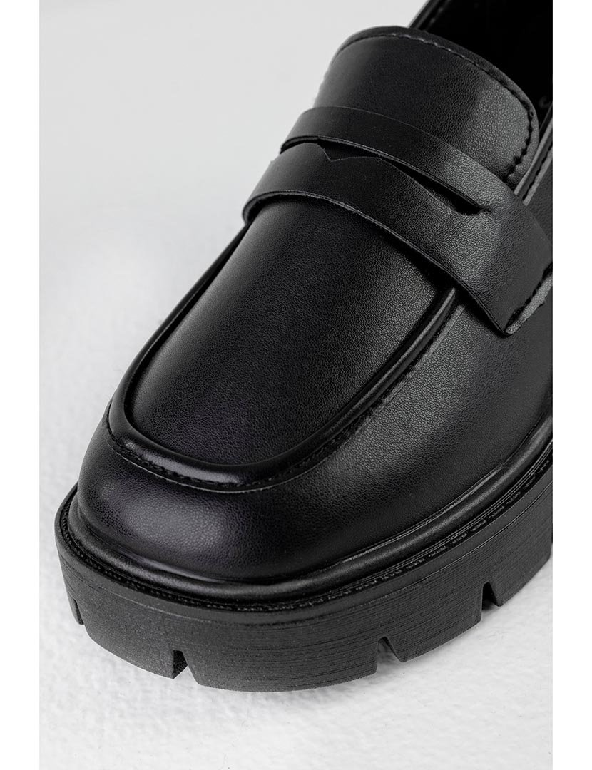 Mocassin de sola grossa Preto