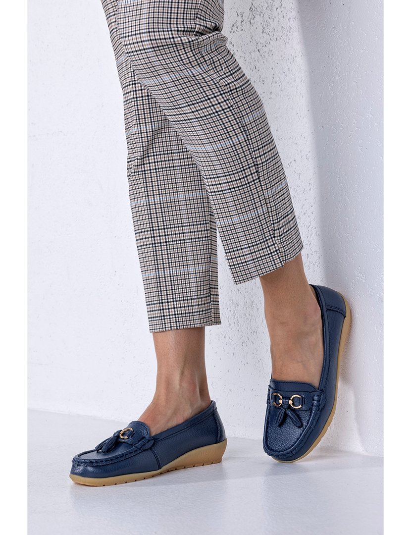 Mocassin Couro com borlas Azul