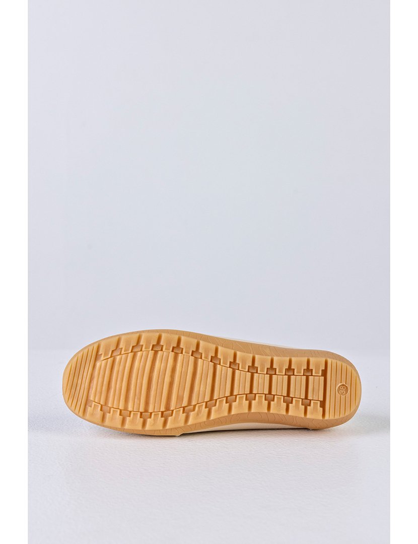 Mocassin Couro com borlas Bege