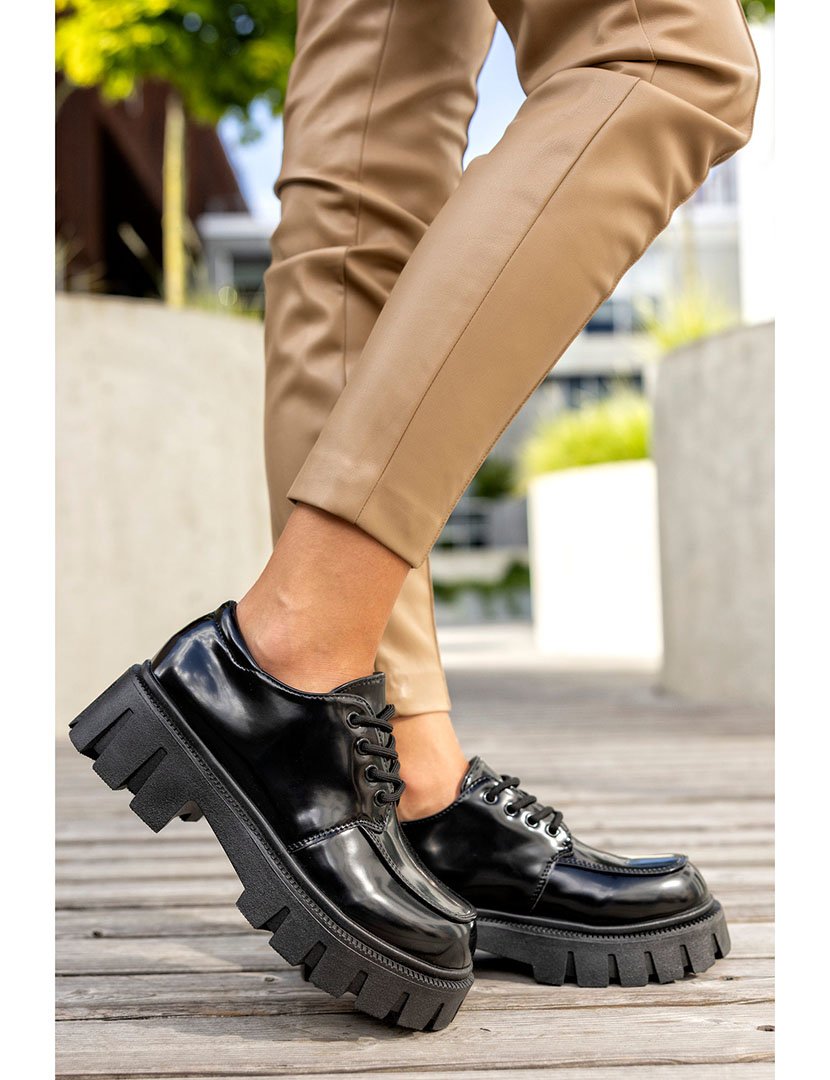 Sapatos Derby robustos Preto
