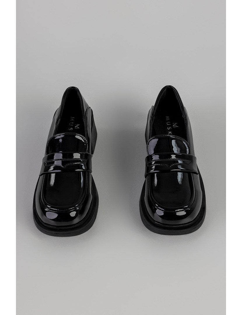 Mocassin com Salto Preto