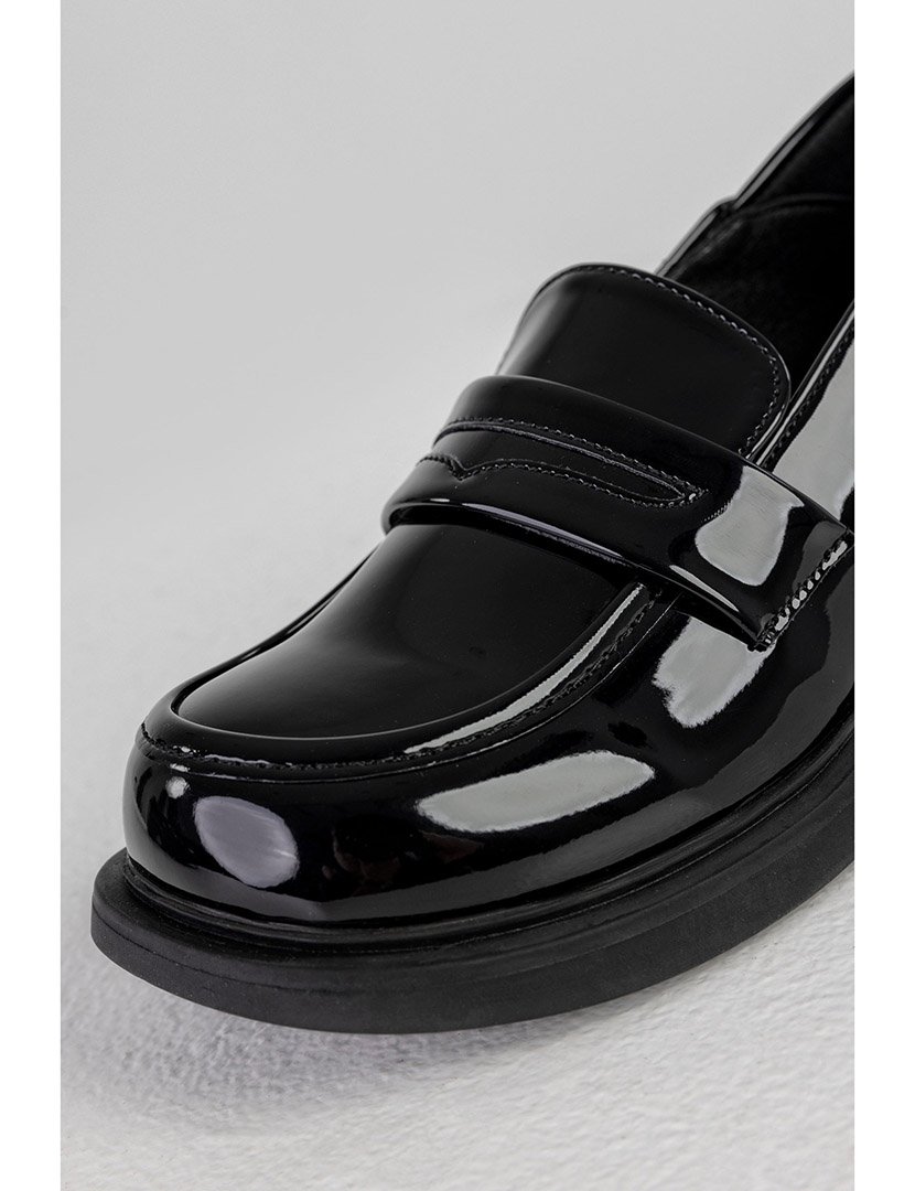 Mocassin com Salto Preto