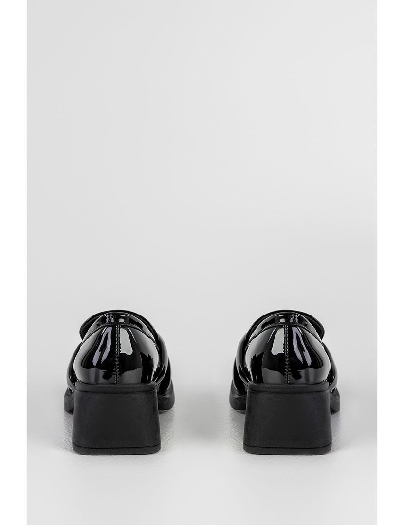Mocassin com Salto Preto