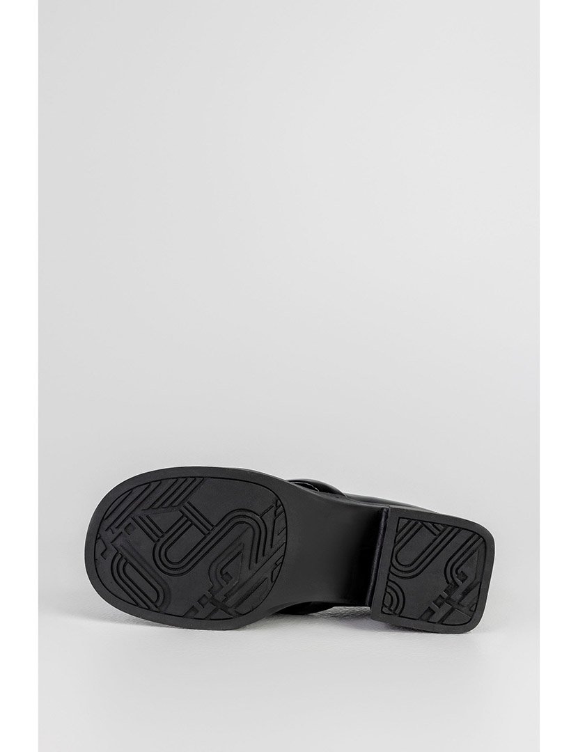 Mocassin com Salto Preto