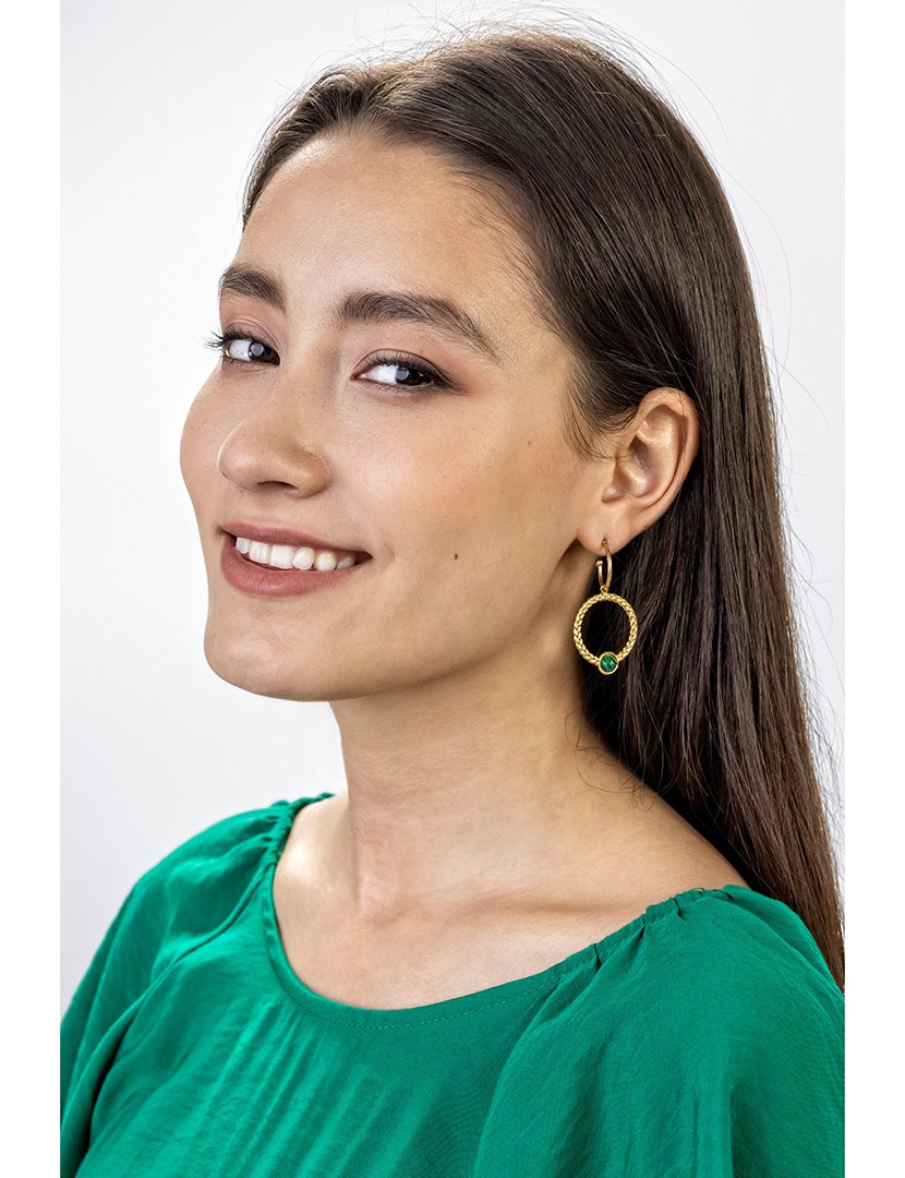 Brincos Dourados e Verde