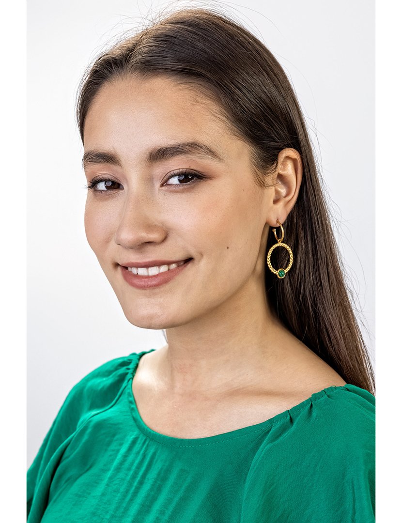 Brincos Dourados e Verde