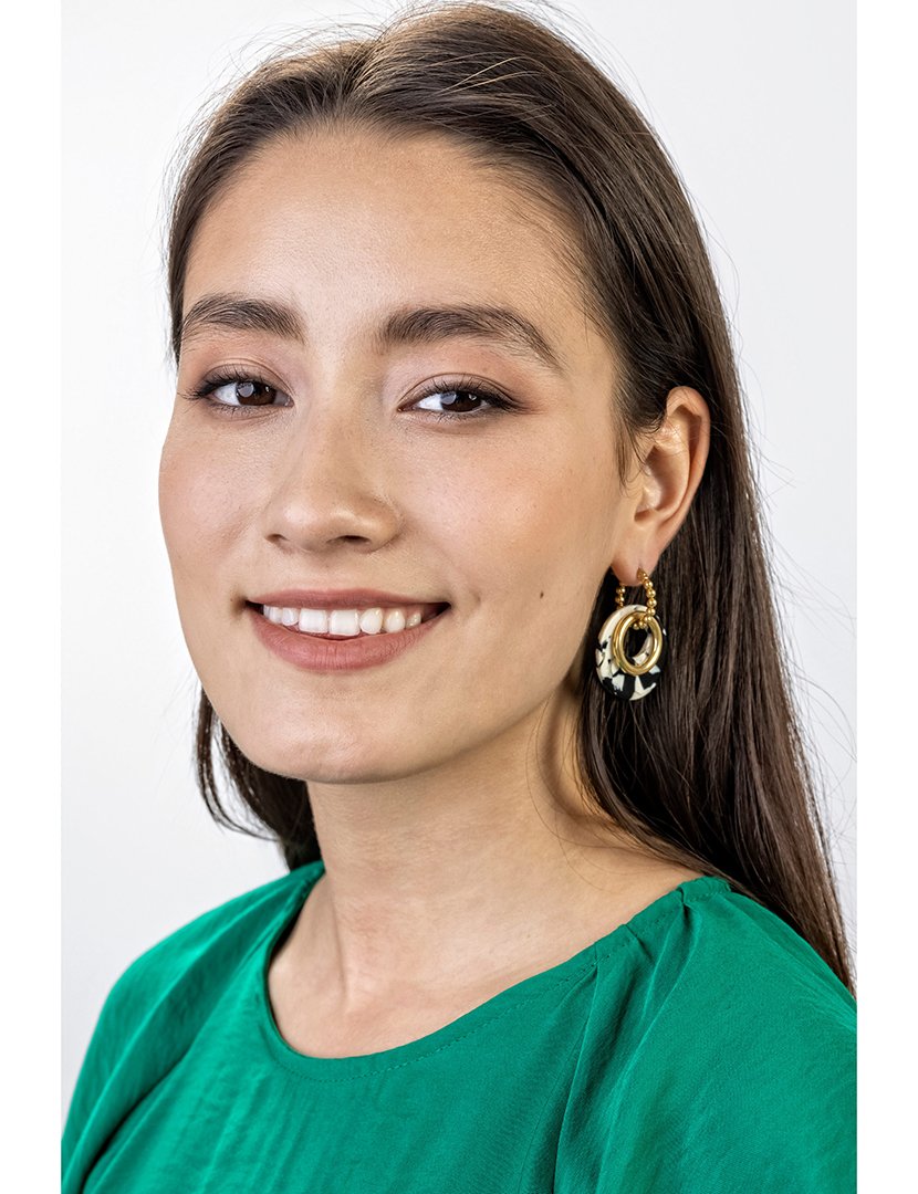 Brincos Dourados, Preto e Branco