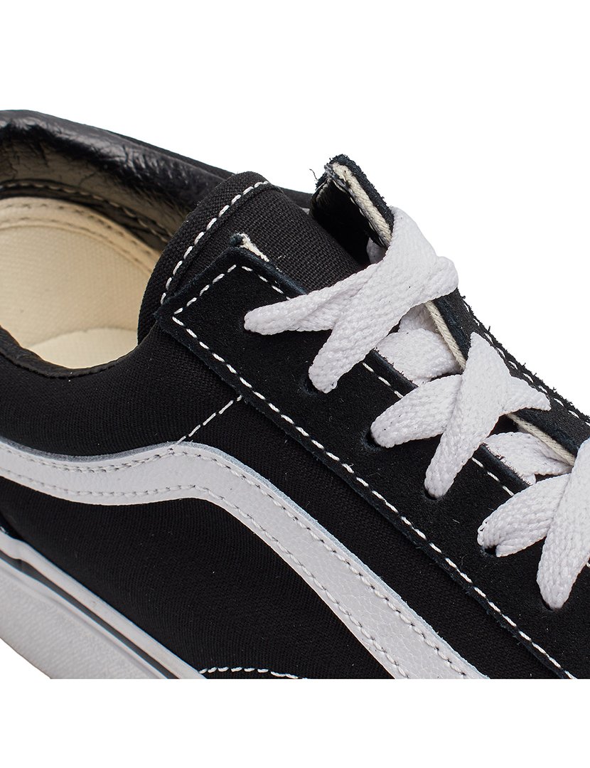 Ténis Senhora Preto e Branco