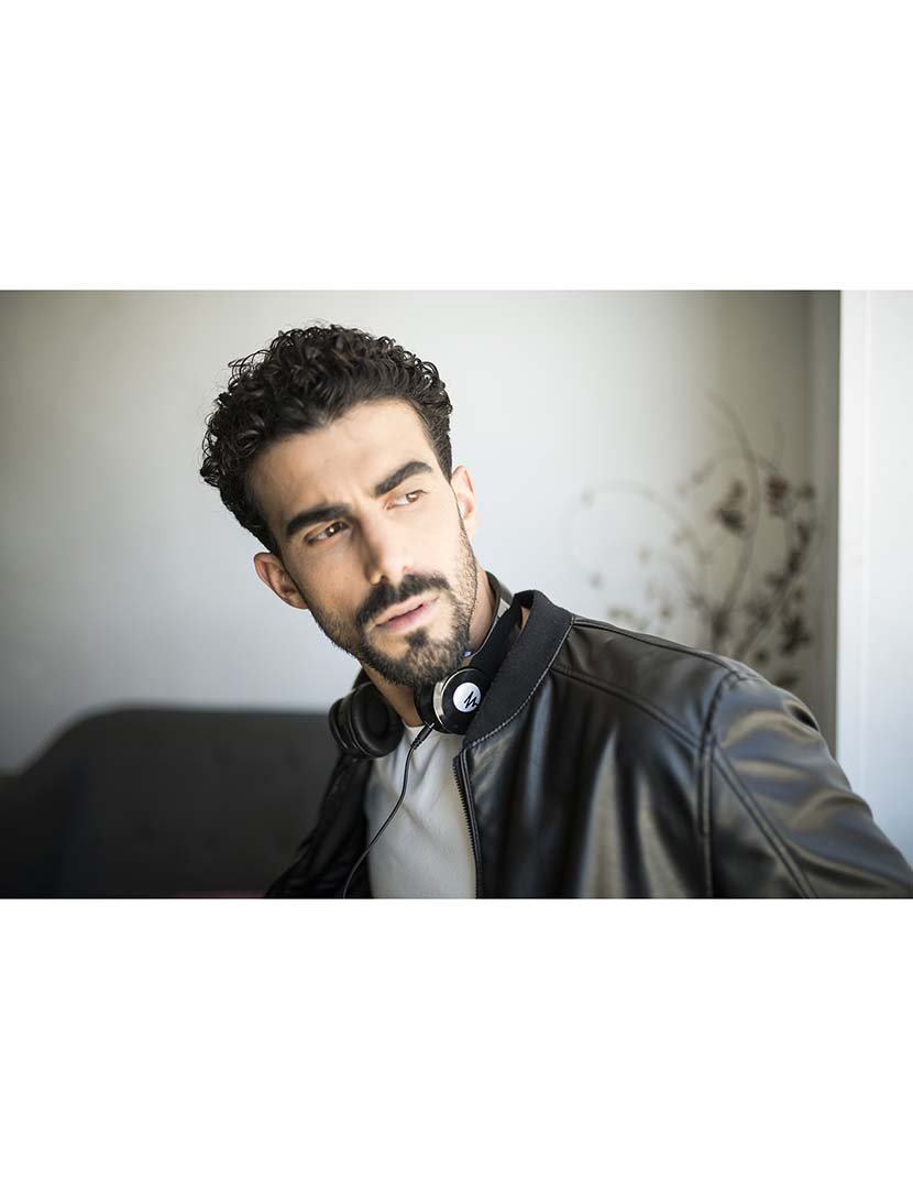 Headphones W1 Preto Brilhante