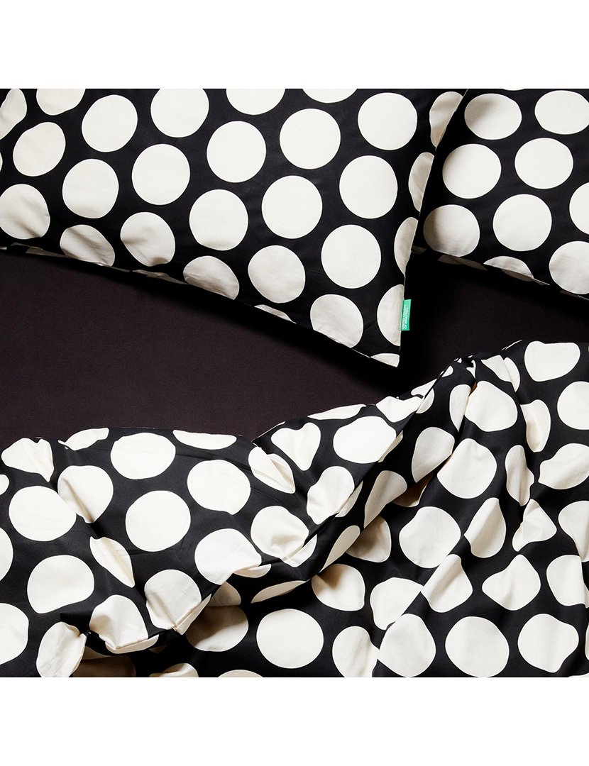 Conjunto Capa Edredon Bolas Preto 90x200x30+50x50 cm