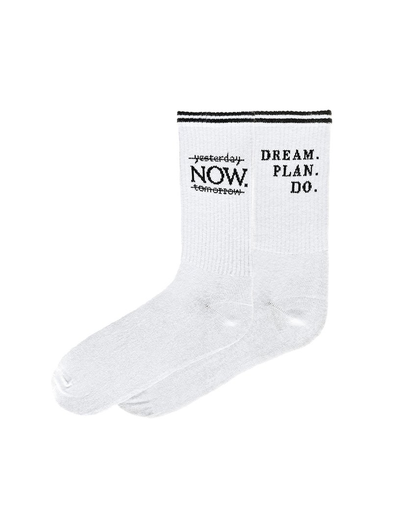 2 Pares de Meias brancos