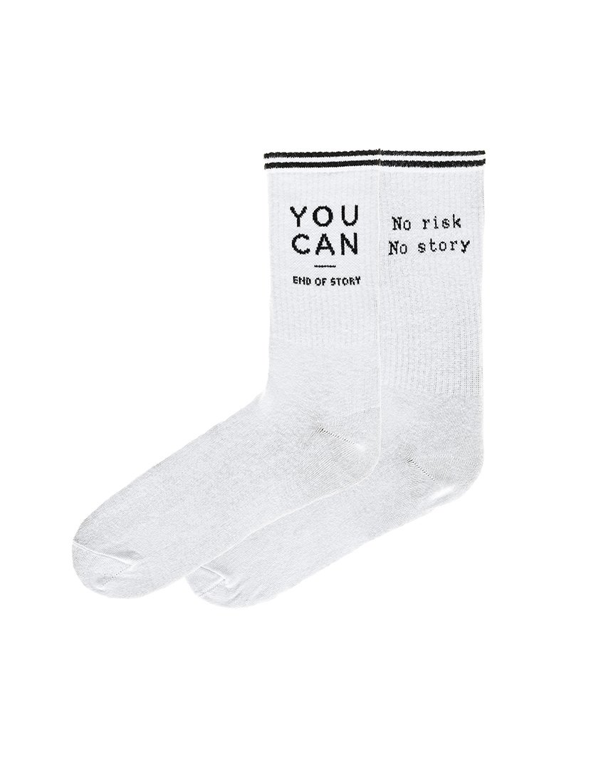 2 Pares de Meias brancos