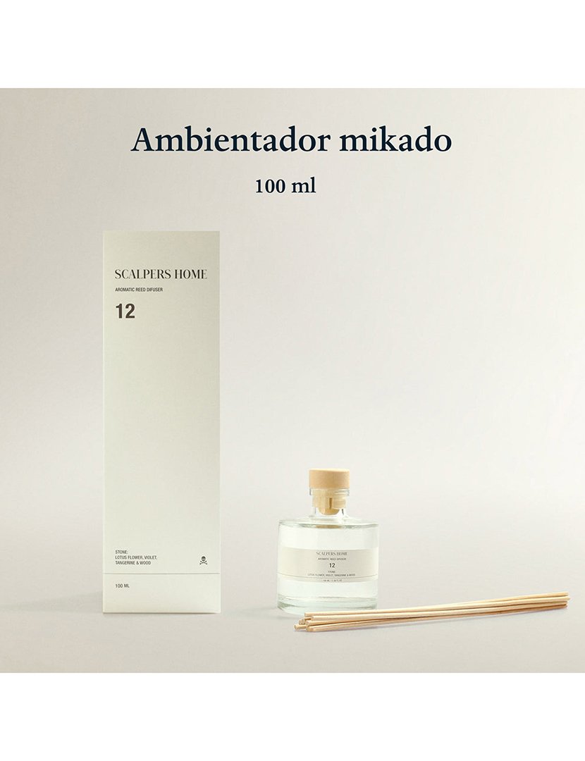 Conjunto de 3 difusores mikado de 100ml com aromas de lótus branco e pêssego claro.