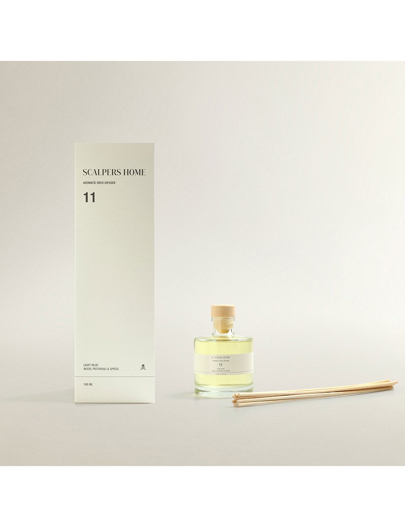 Conjunto de 3 difusores mikado de 100ml com aromas de lótus branco e pêssego claro.