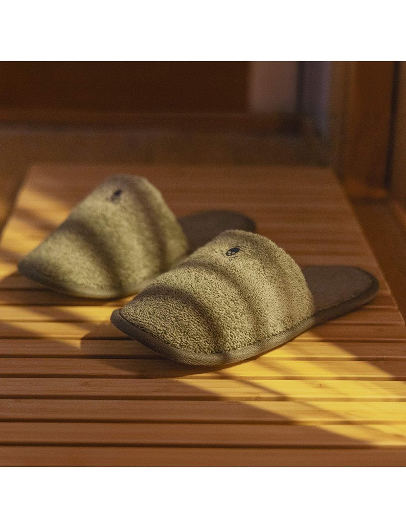 Chinelo de Quarto cáqui 33-38