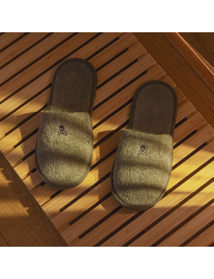 Chinelo de Quarto cáqui 33-38