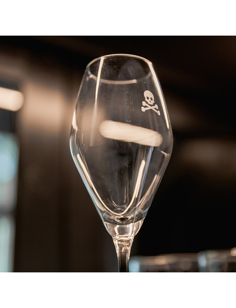 Conjunto 8 taças de champanhe em cristal 18,2cl Preto