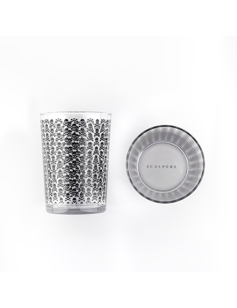 Conjunto 2 copos de sidra com caveiras