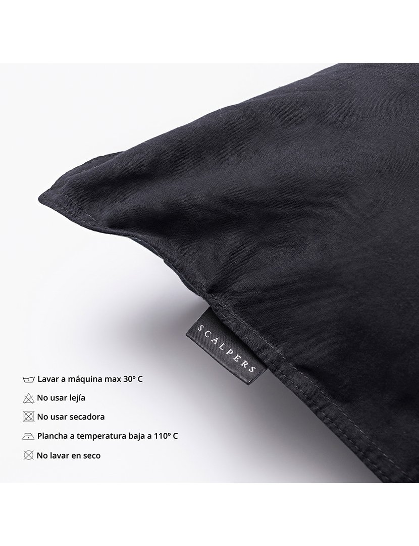 Almofada 45x45cm 100% Algodão em Preto