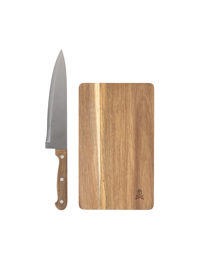 Conjunto de facas + tábua de madeira