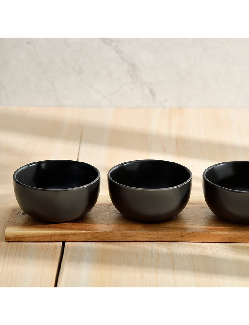 Conjunto 4 peças aperitivos (3 tigelas + tábua de madeira)