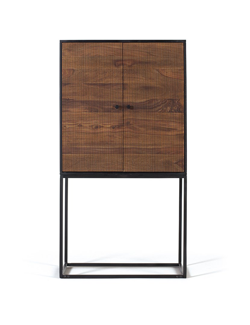 Armário 1473 Preto e Castanho