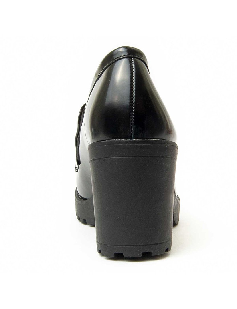 Mocassins com Salto Senhora Preto