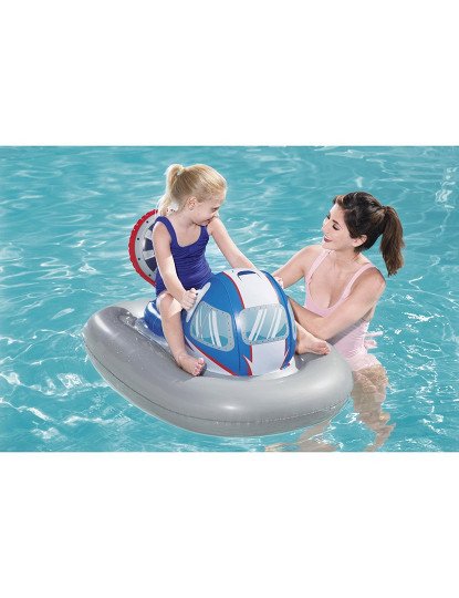 Navio De Batalha Galática Com Pegas Best