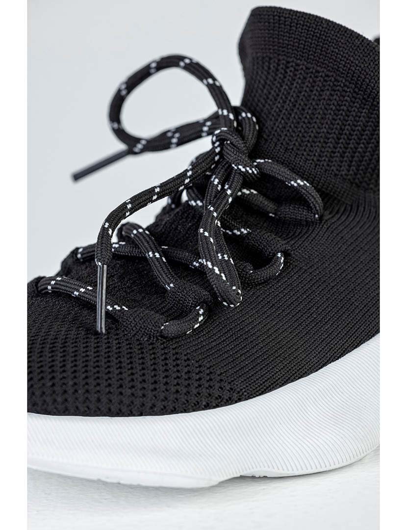 Ténis Senhora Preto e Branco