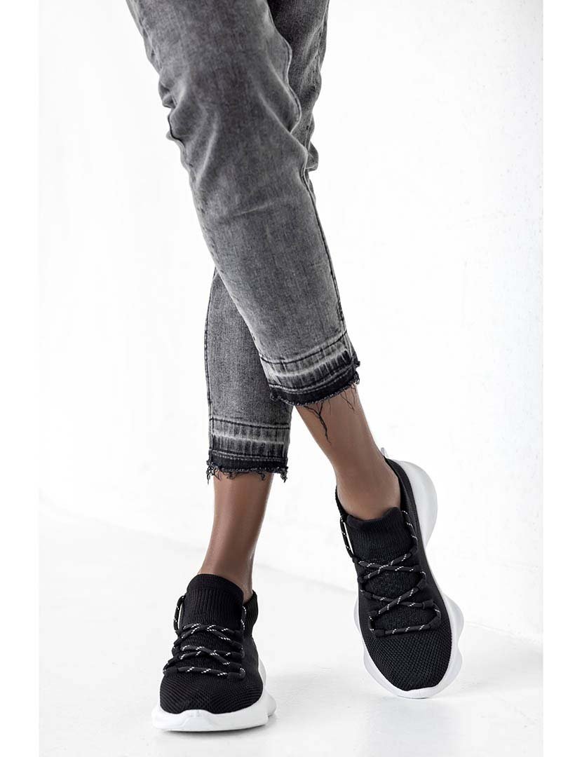 Ténis Senhora Preto e Branco