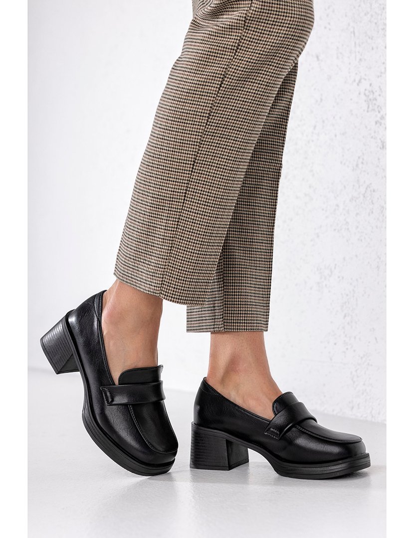 Sapato de Salto Senhora Preto