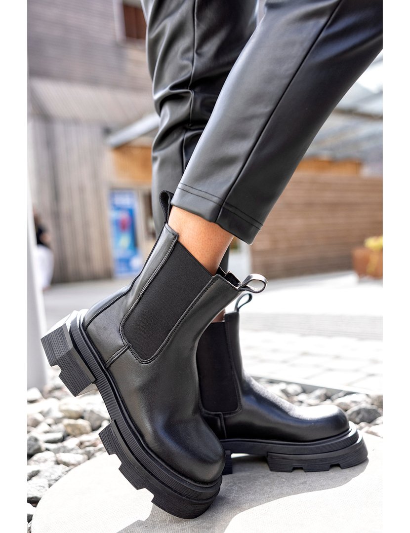 Botas Senhora Preto