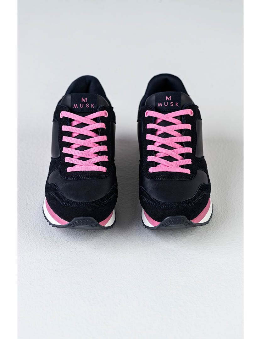 Ténis Senhora Azul e Rosa