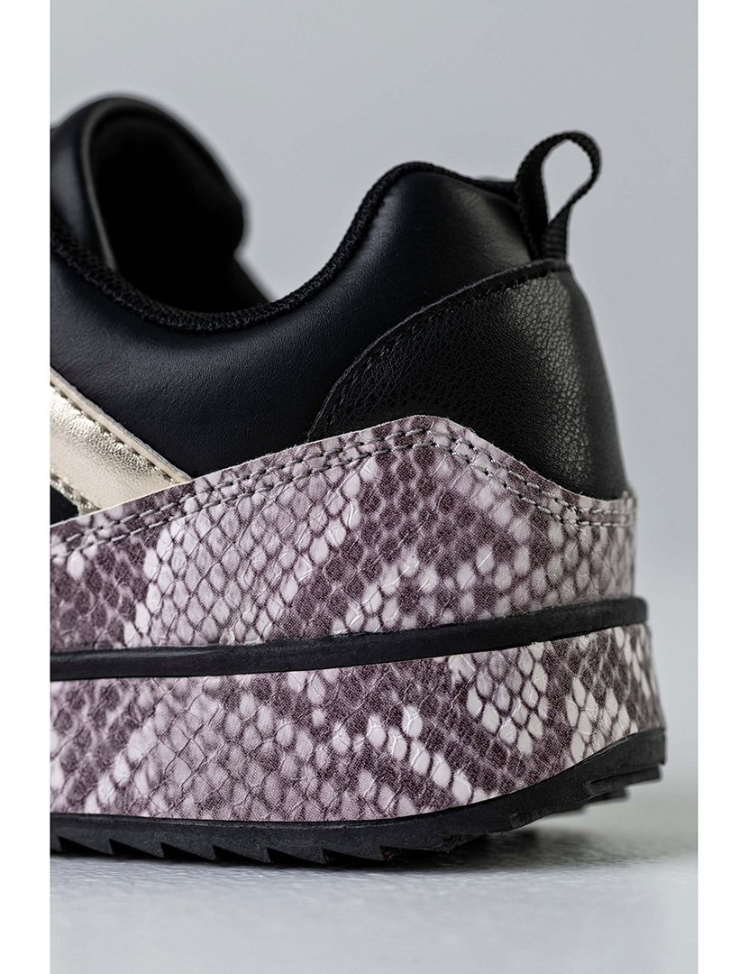 Ténis Senhora Preto