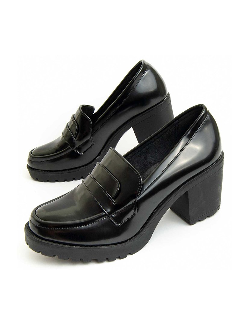 Mocassins com Salto Senhora Preto