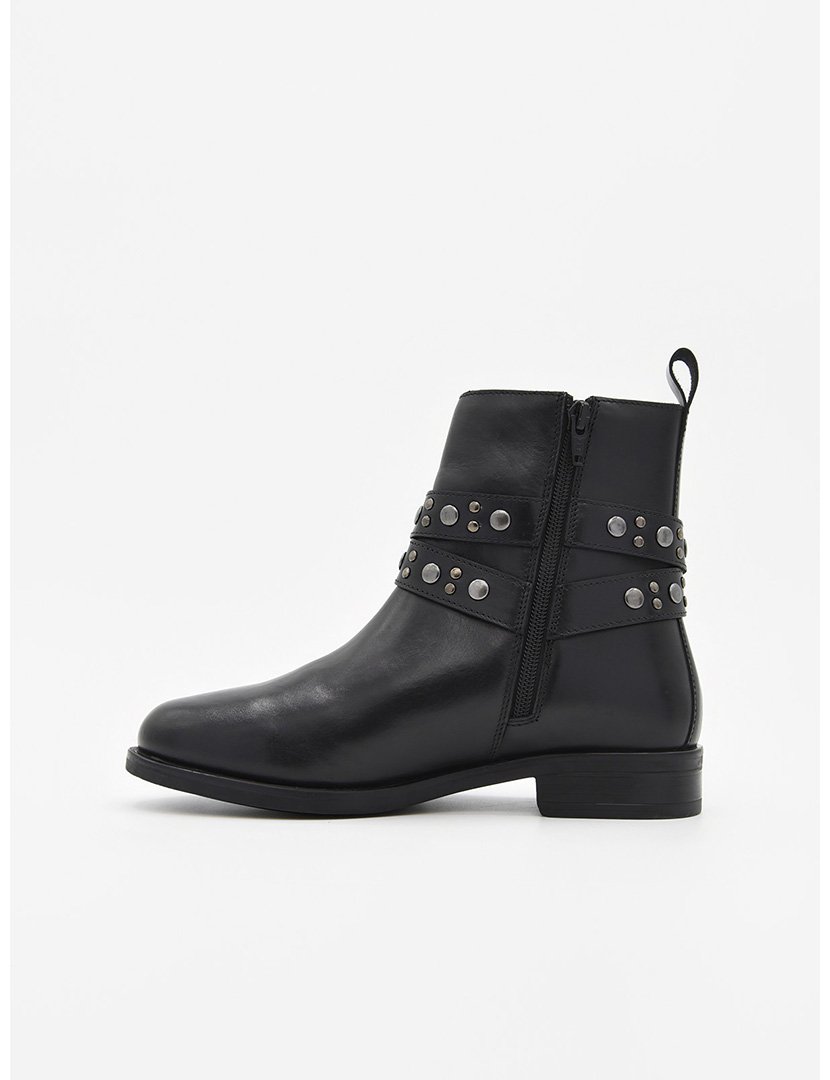 Botins Senhora Preto
