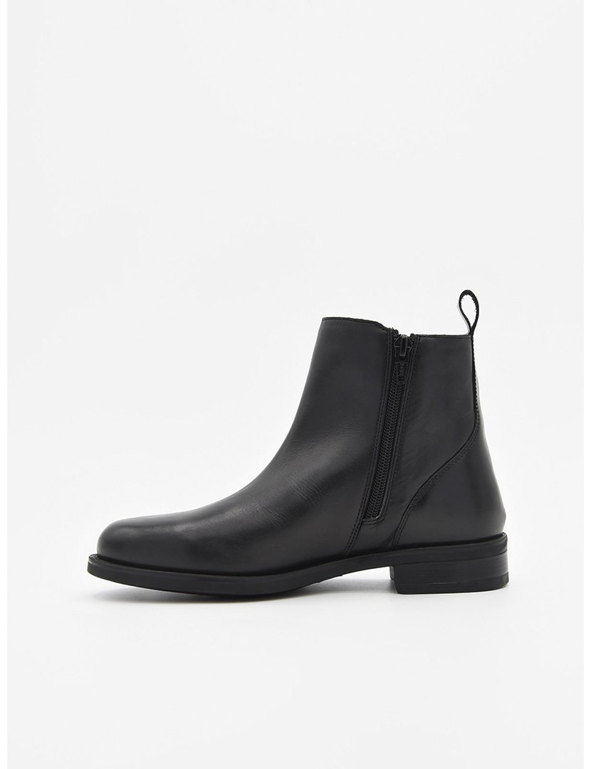Botins Senhora Preto