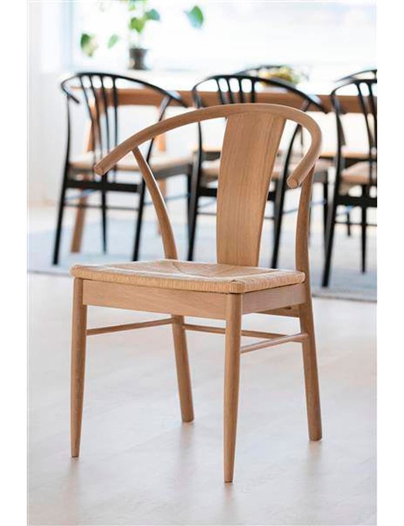 Cadeira Janik Carvalho