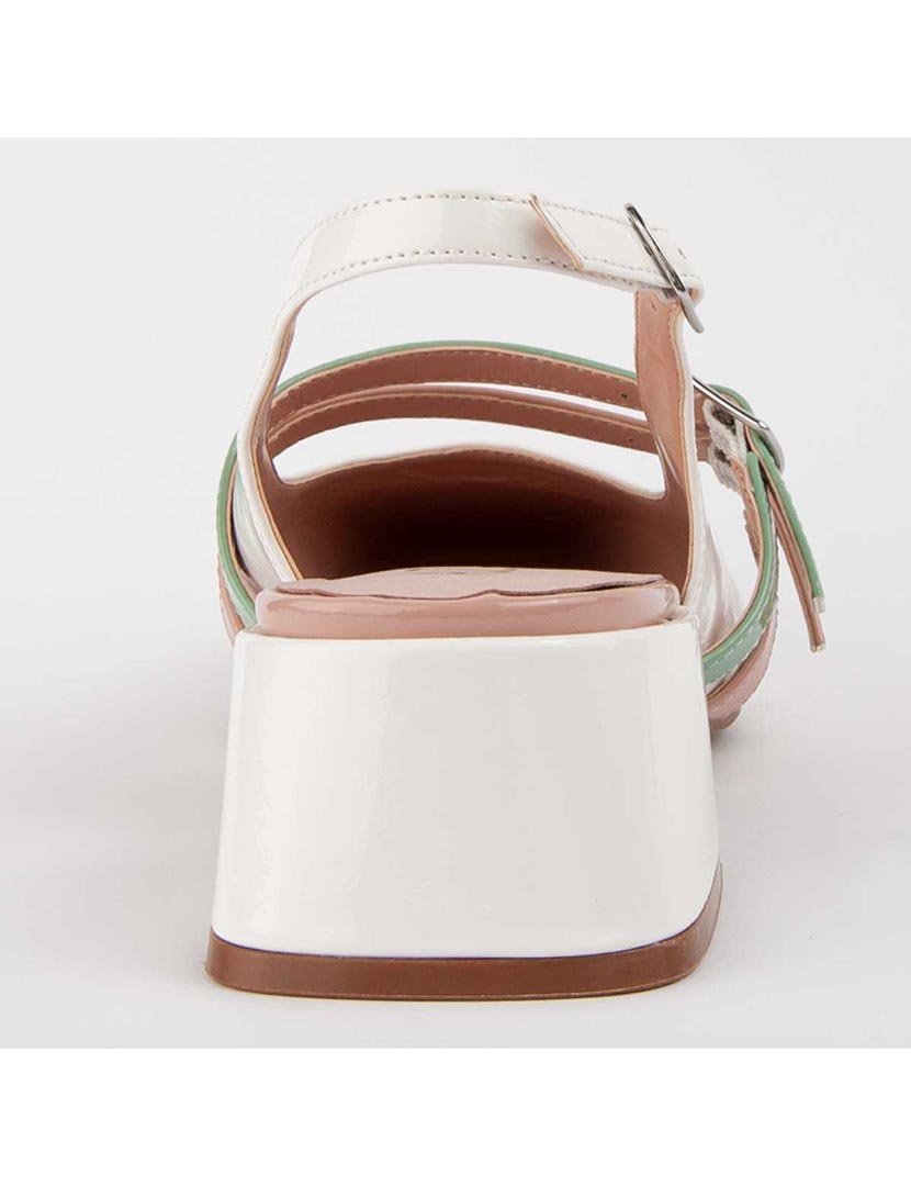 Sapatos de Salto Branco