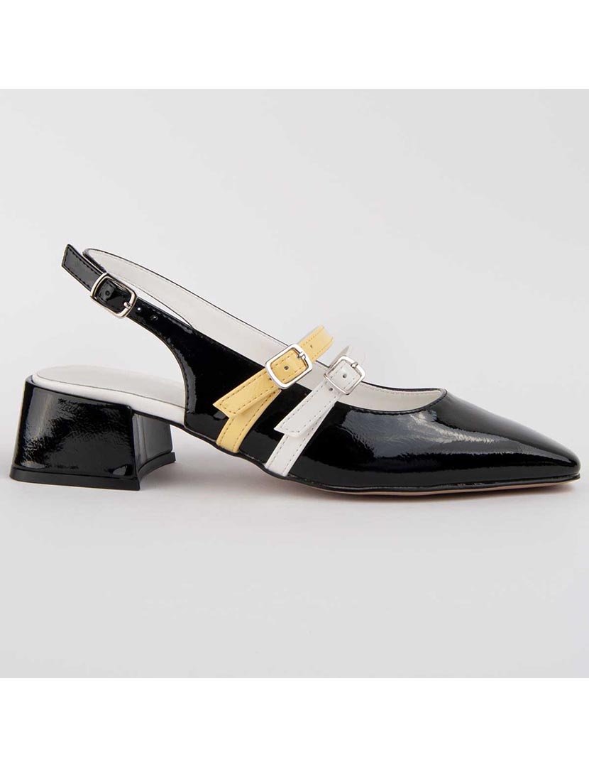 Sapatos de Salto Preto